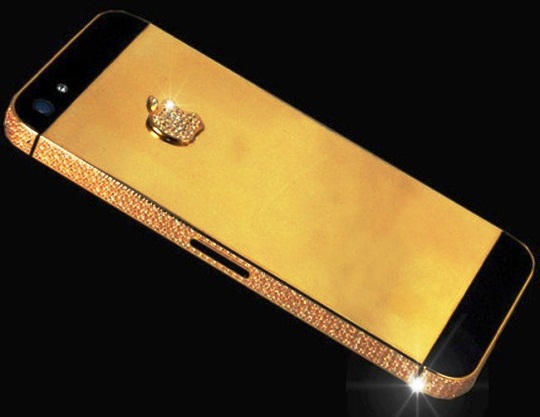 Стюарт Хьюз золото и черный бриллиант iPhone 5
